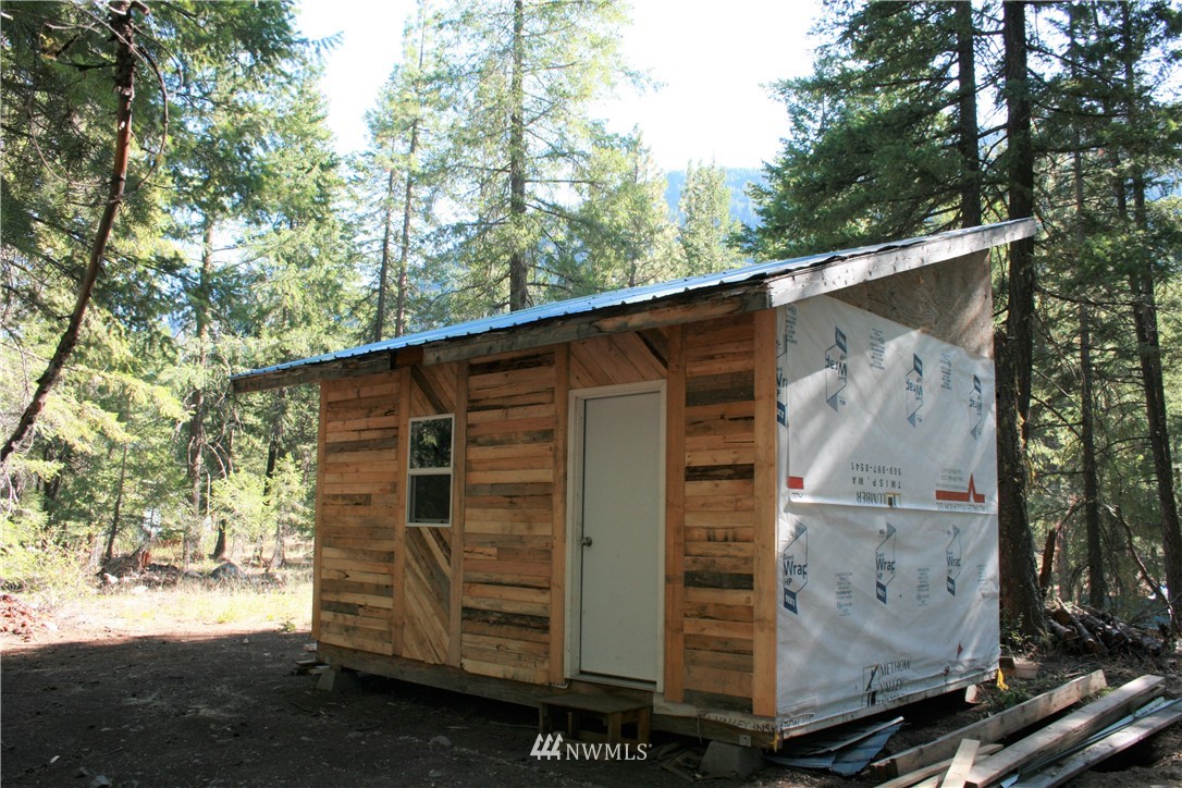 7 Emerson Road Mazama, WA 98833 - Photo 3 of 15 Gallery Image 3