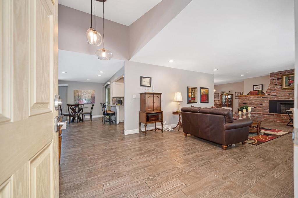 4130 Prospect Drive Carmichael, CA 95608 - Photo 5 of 68