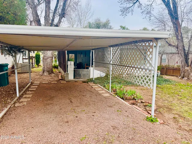 a view of outdoor space