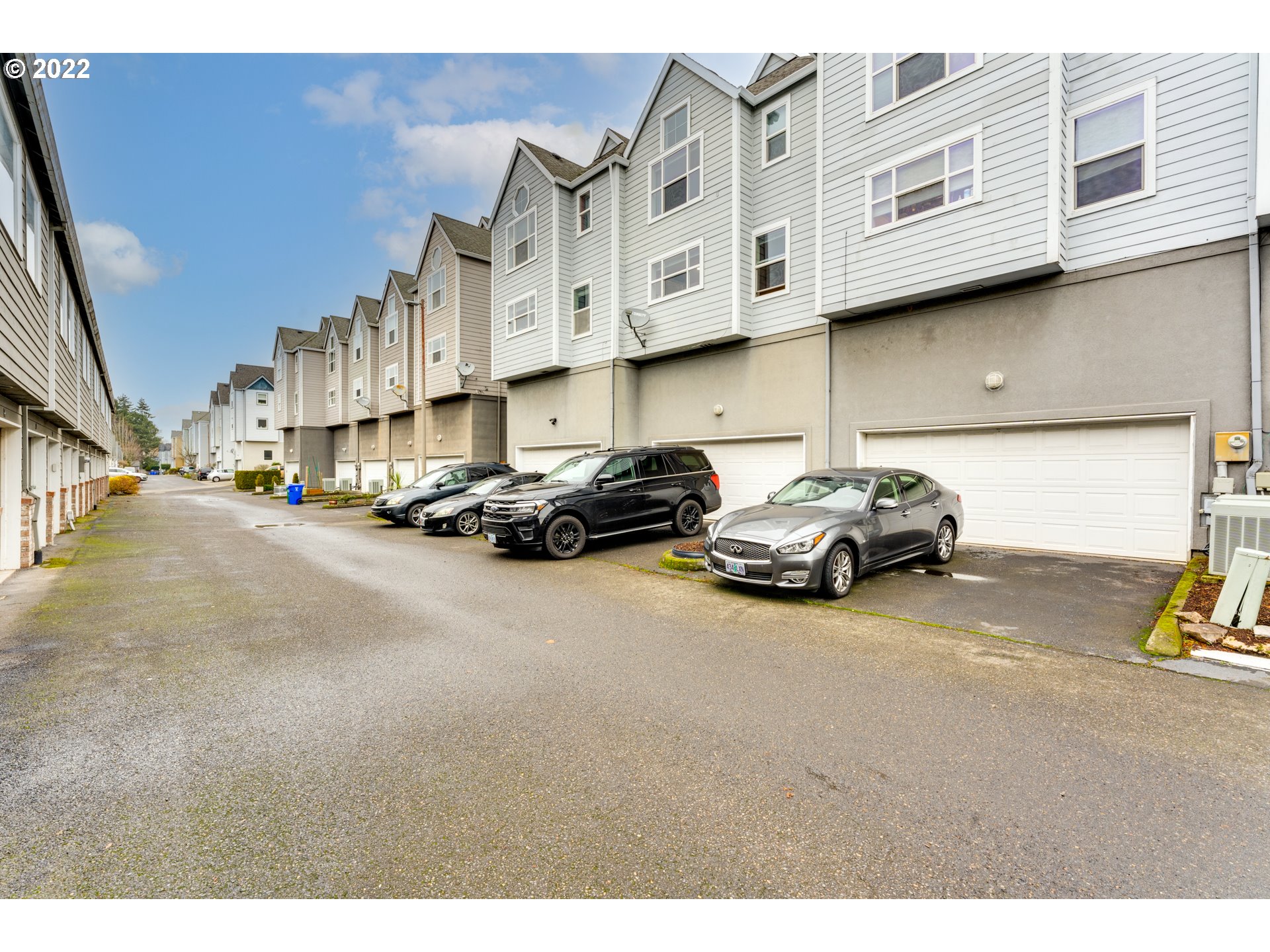 536 Northeast Bridgeton Road Portland, OR 97211 - Photo 27 of 28