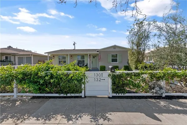 $1,700,000 | 130 South Lime Street, Orange, CA 92868