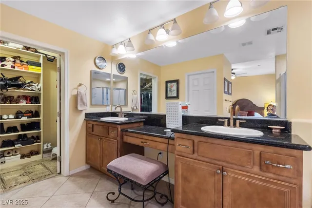 $418,000 | 11410 Belmont Lake Drive, Unit 102, Las Vegas, NV 89135