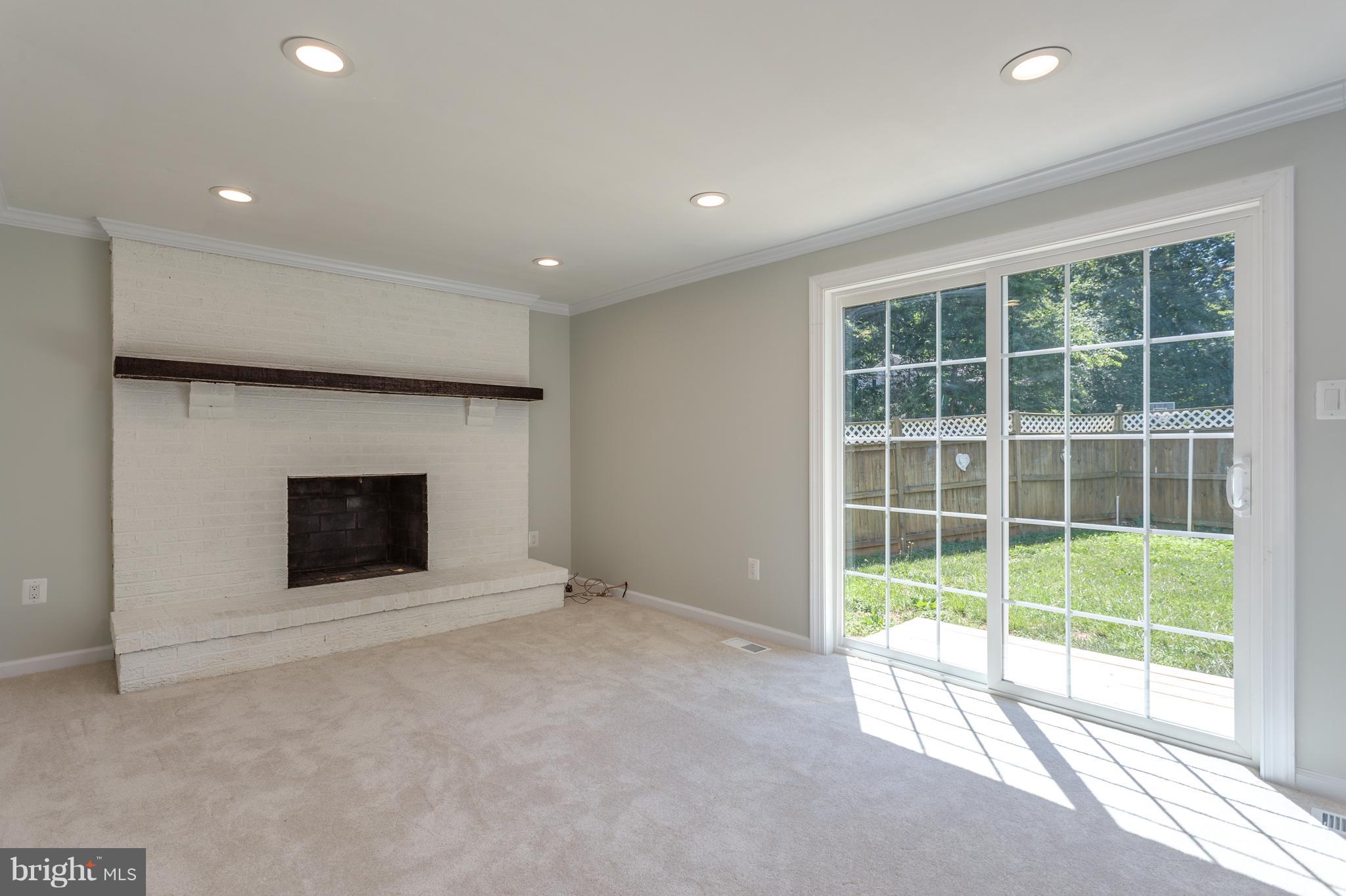 6135 Covered Bridge Road Burke, VA 22015 - Photo 14 of 30 Interior (General)