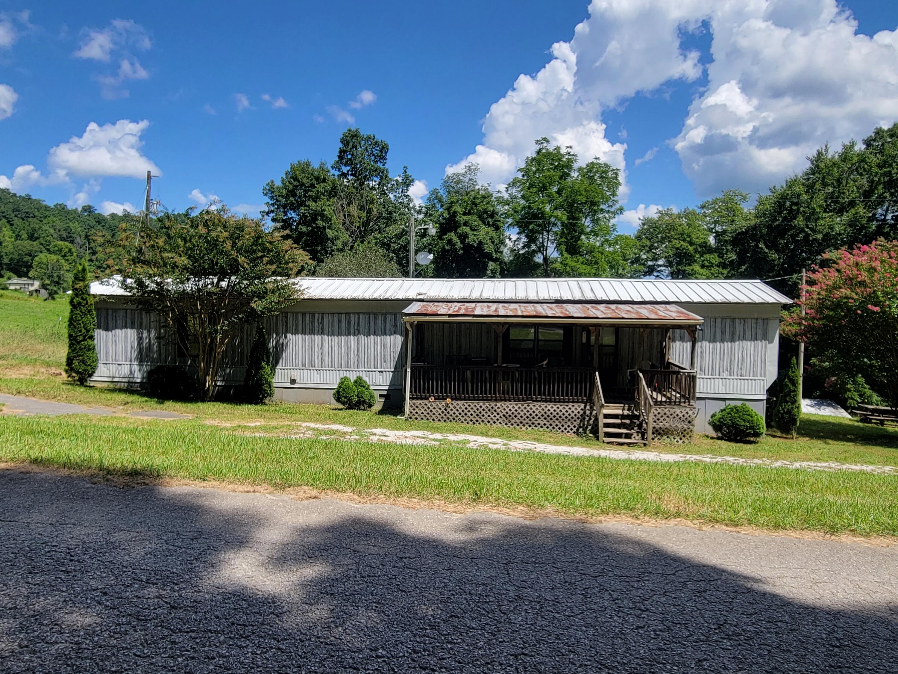 1453 Strawberry Road Monticello, KY 42633 - Photo 2 of 30 20220808_141211