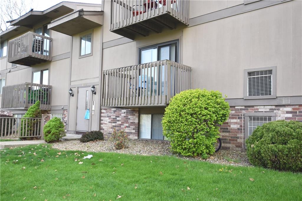 2467 Brook Ledge Road, Unit 22B Bridgeville, PA 15017 - Photo 3 of 22 Gallery Image 3