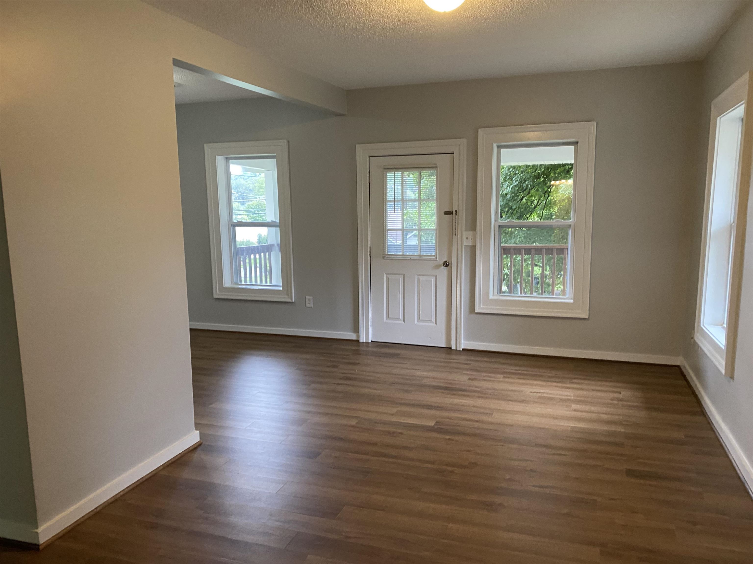 1733 Spring Hill Road Staunton, VA 24401 - Photo 3 of 14