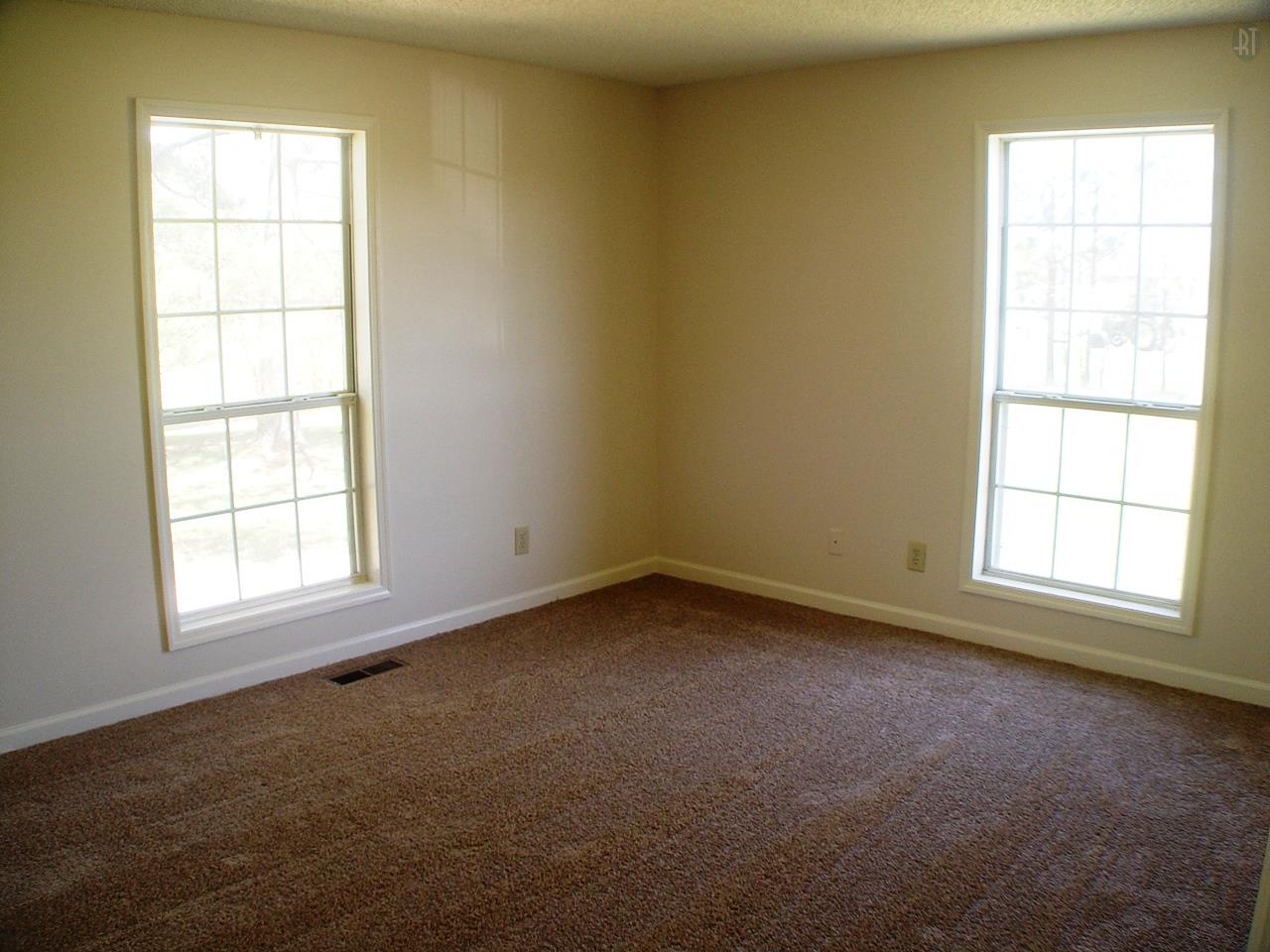 1537 Shores Road Goodspring, TN 38460 - Photo 7 of 10