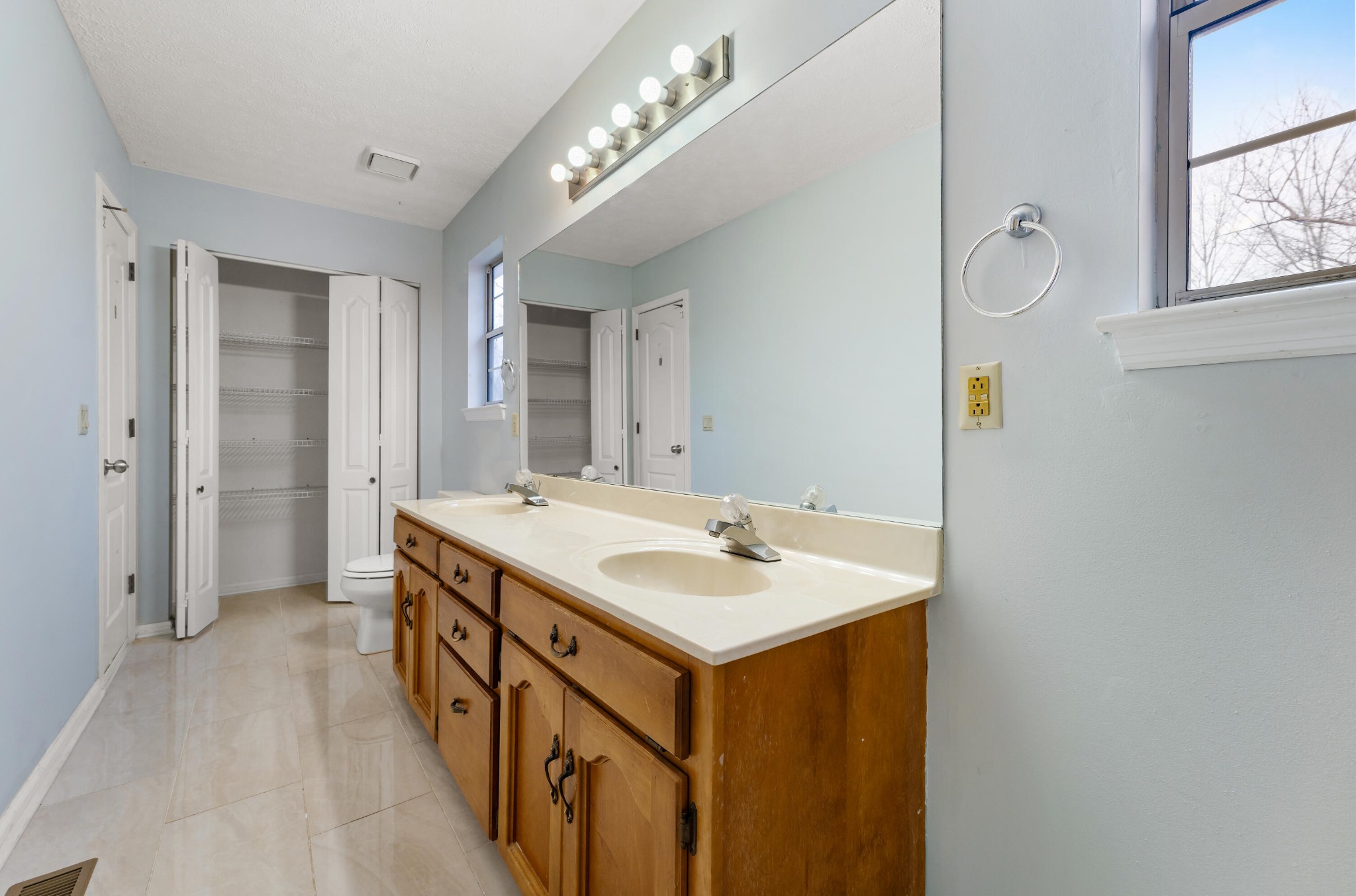 1218 Gunbarrel Road Chattanooga, TN 37421 - Photo 16 of 23
