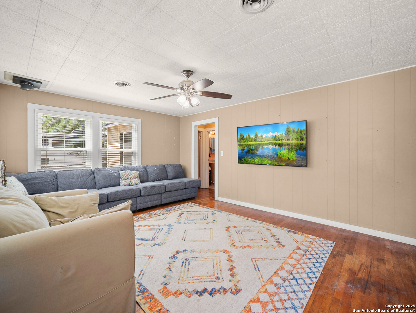 608 Ross Street Kerrville, TX 78028 - Photo 4 of 24 a living room with furniture and a window