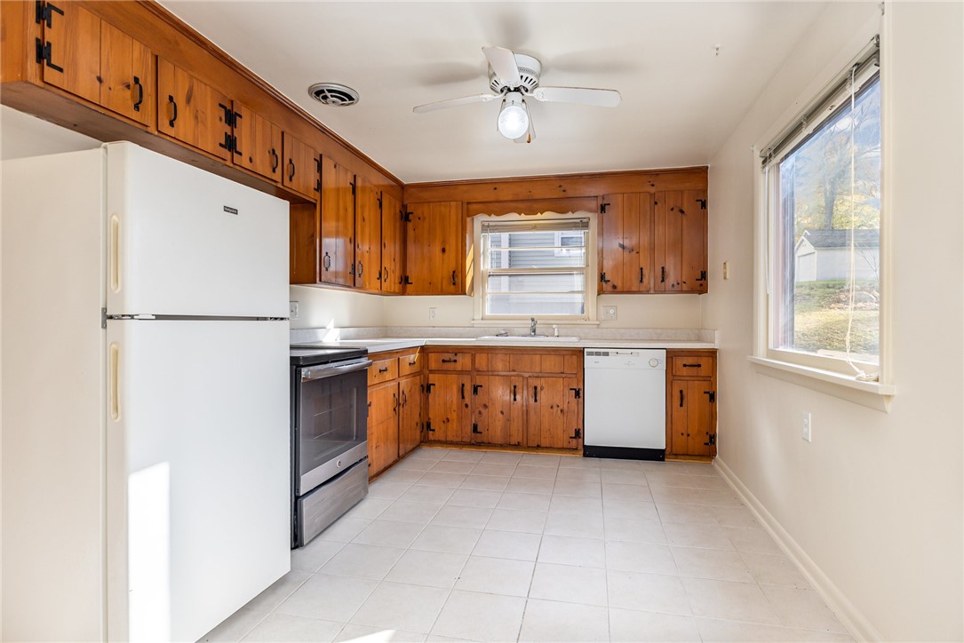 16 Summit Street Perinton, NY 14450 - Photo 15 of 49