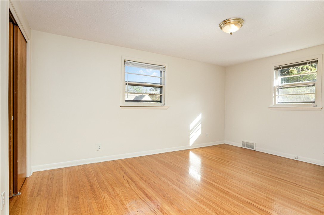 16 Summit Street Perinton, NY 14450 - Photo 23 of 49