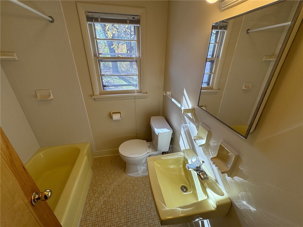 16 Summit Street Perinton, NY 14450 - Photo 32 of 49