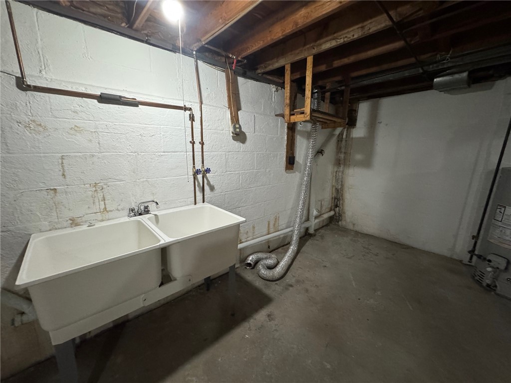 16 Summit Street Perinton, NY 14450 - Photo 44 of 49