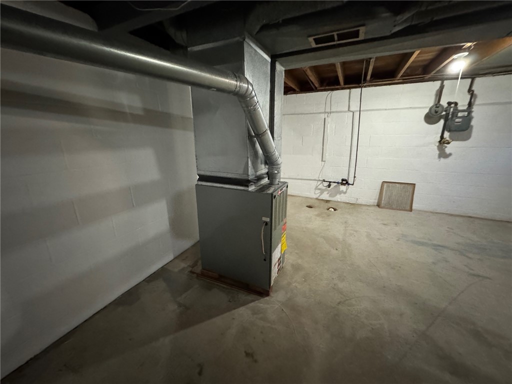 16 Summit Street Perinton, NY 14450 - Photo 46 of 49