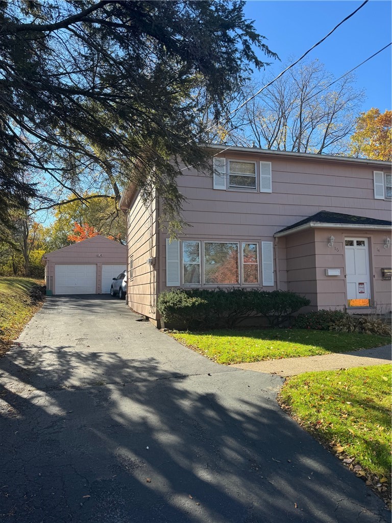 16 Summit Street Perinton, NY 14450 - Photo 5 of 49