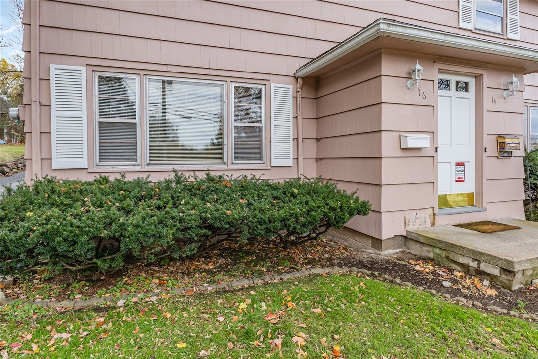 16 Summit Street Perinton, NY 14450 - Photo 6 of 49