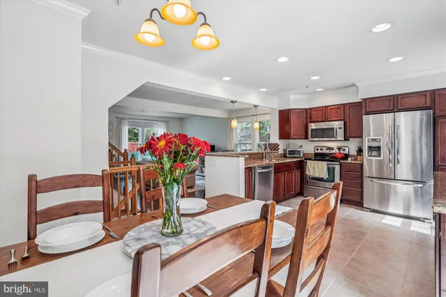 $479,900 | 6641 Cambria Terrace, Elkridge, MD 21075