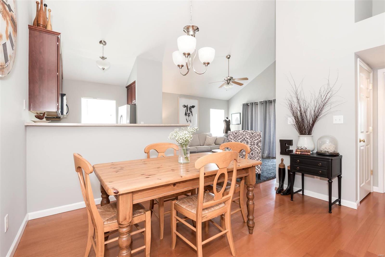 9732 Crayford Road, Unit 5H St. Louis, MO 63123 - Photo 10 of 28 Gallery Image 10