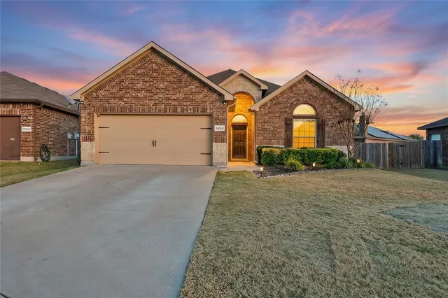 $359,000 | 11056 Erinmoor Trail, Fort Worth, TX 76052