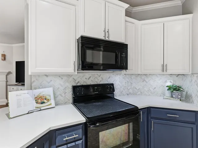 $359,000 | 11056 Erinmoor Trail, Fort Worth, TX 76052