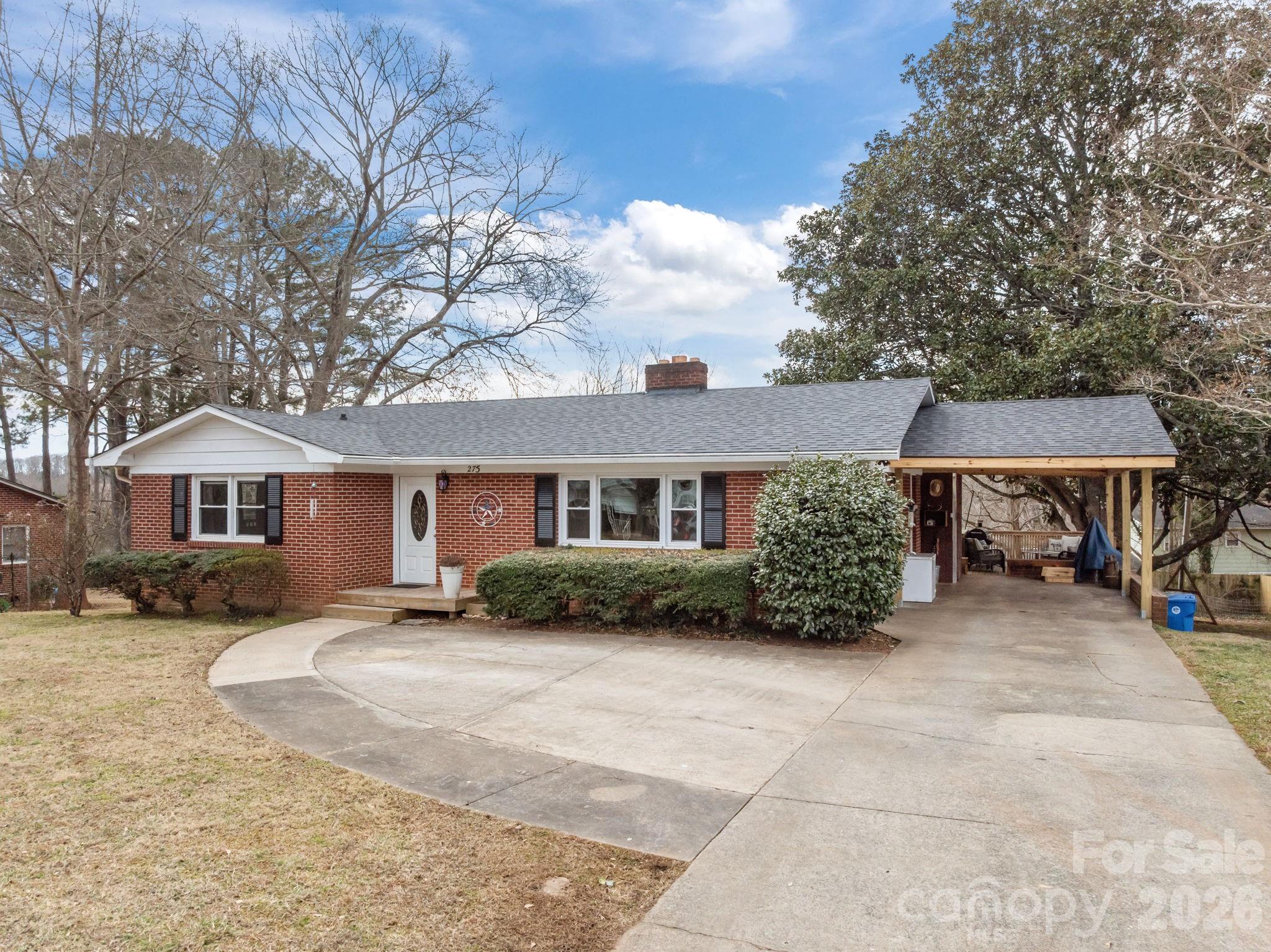 275 Tanner Street Rutherfordton, NC 28139 - Photo 2 of 44