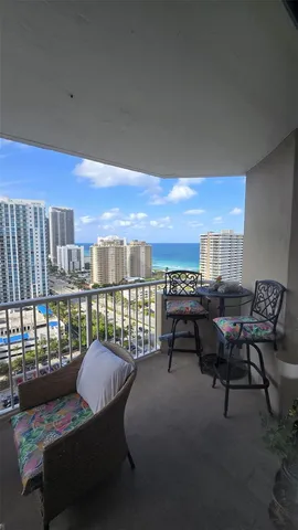 $2,550 | 1985 South Ocean Drive, Unit 21D, Hallandale Beach, FL 33009
