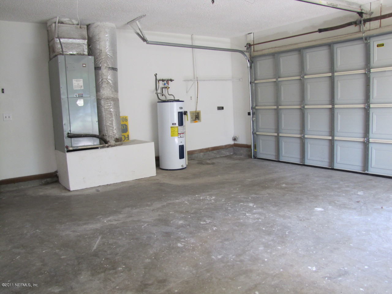 1220 Cox Road Jacksonville, FL 32221 - Photo 16 of 45 Garage