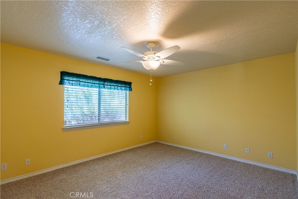 16728 Shirwaun Road Apple Valley, CA 92307 - Photo 32 of 72