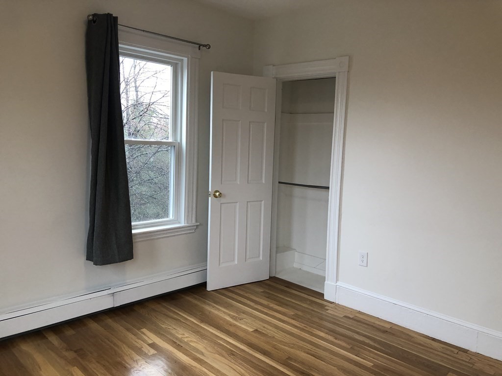 4 Hardwick Street, Unit 3 Cambridge, MA 02141 - Photo 11 of 14