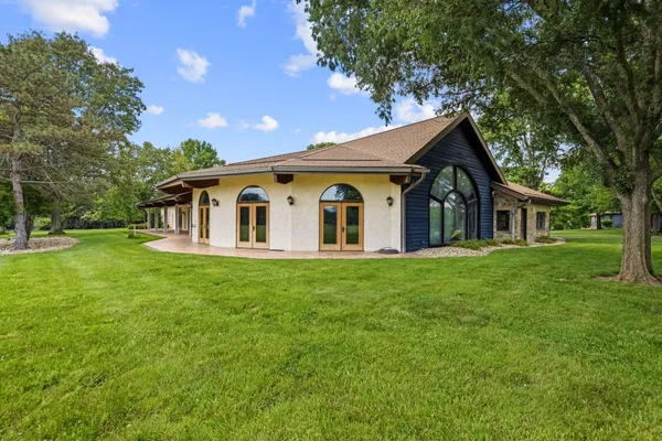 $1,130,000 | 20702 US Highway 23 North, Chillicothe, OH 45601