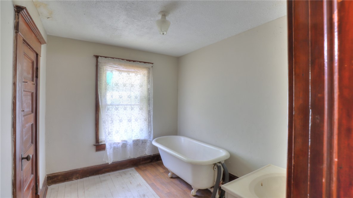 1379 North Prairie View Road Argenta, IL 62501 - Photo 25 of 46