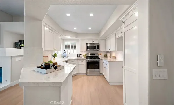 $750,000 | 411 South Rosemary Lane, Anaheim Hills, CA 92808