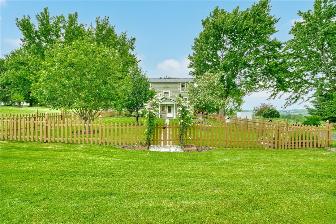 4343 Elm Tree Road Bloomfield, NY 14469 - Photo 6 of 50