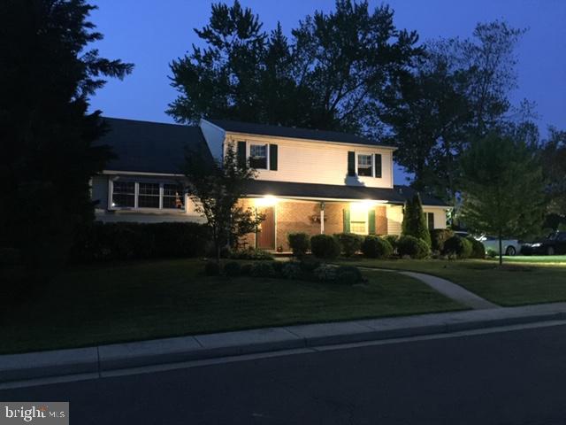 807 Hanford Road Fairless Hills, PA 19030 - Photo 3 of 32 Gallery Image 3