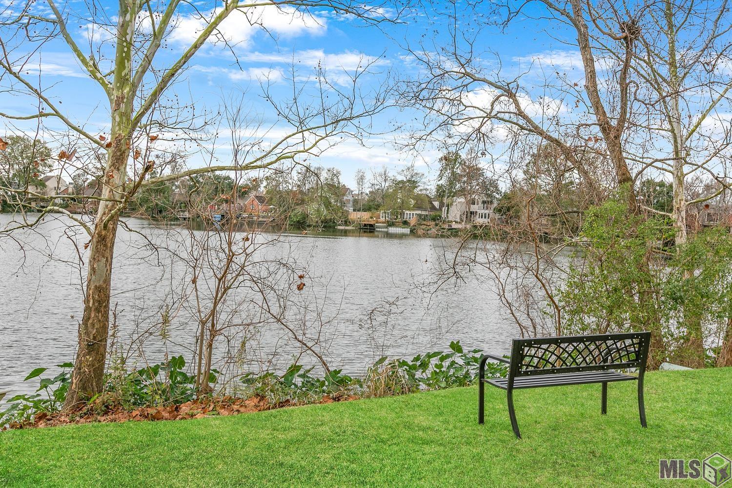 10302 West Winston Avenue, Unit 11 Baton Rouge, LA 70809 - Photo 16 of 18 Lake view
