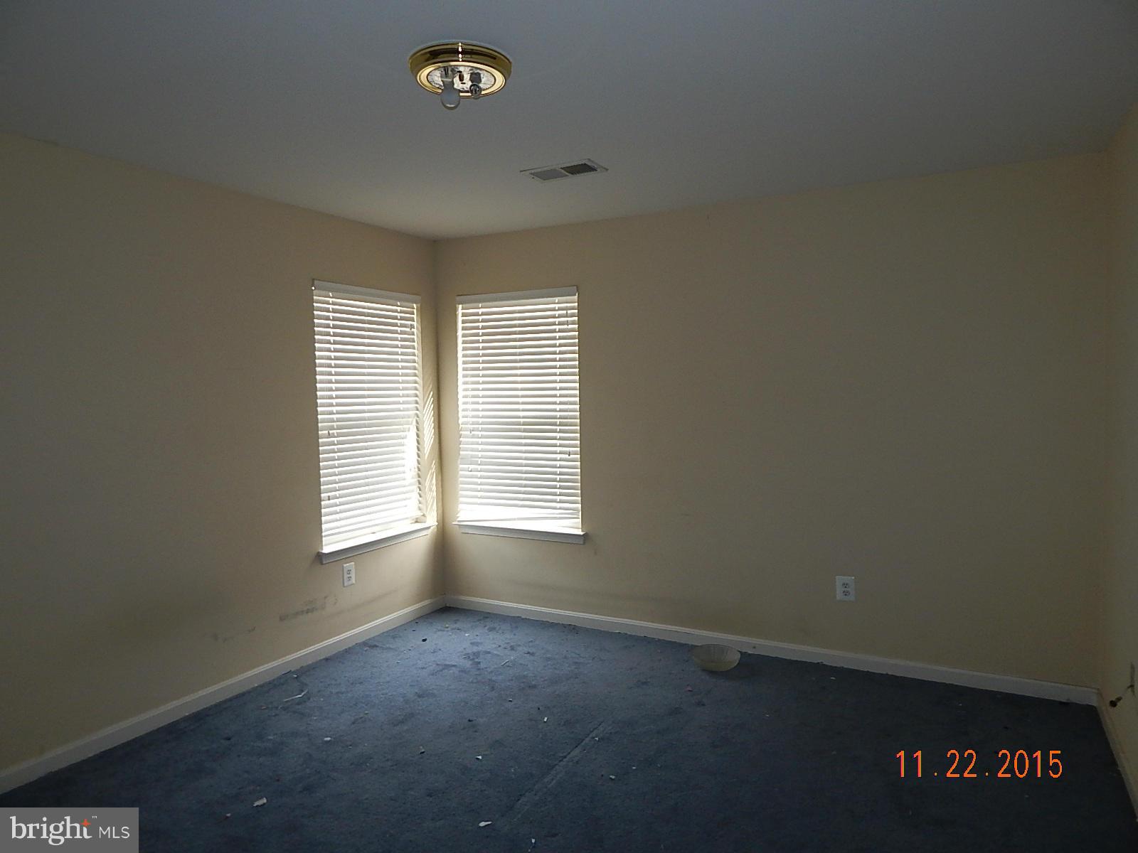 14411 Autumn Rust Road Boyds, MD 20841 - Photo 21 of 30 an empty room with a window