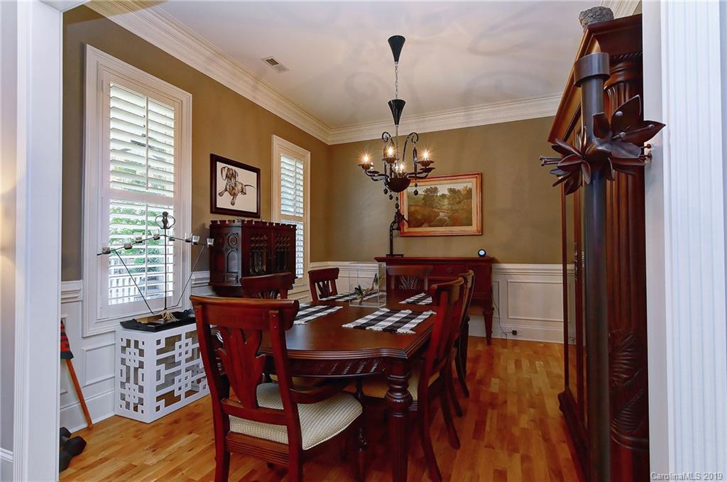 9514 Wheatfield Road, Unit 20 Charlotte, NC 28277 - Photo 3 of 29 Gallery Image 3