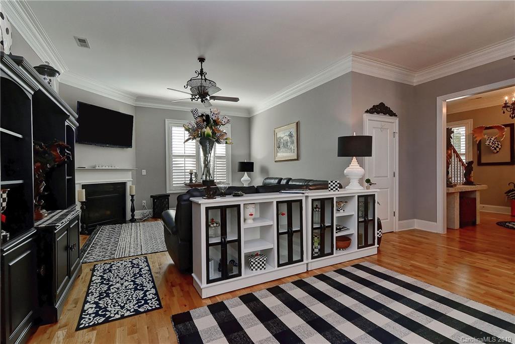 9514 Wheatfield Road, Unit 20 Charlotte, NC 28277 - Photo 5 of 29 Gallery Image 5