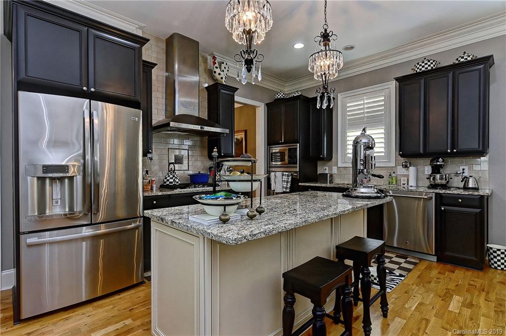 9514 Wheatfield Road, Unit 20 Charlotte, NC 28277 - Photo 9 of 29 Gallery Image 9