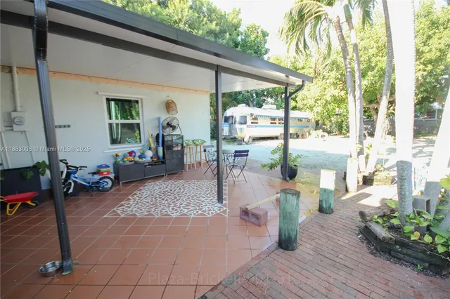 $799,452 | 2754 Southwest 36th Avenue, Miami, FL 33133