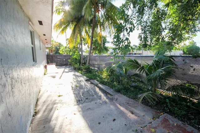 $799,452 | 2754 Southwest 36th Avenue, Miami, FL 33133