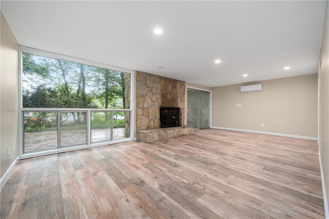 321 Rockland Road Scituate, RI 02857 - Photo 18 of 28 Gallery Image 18