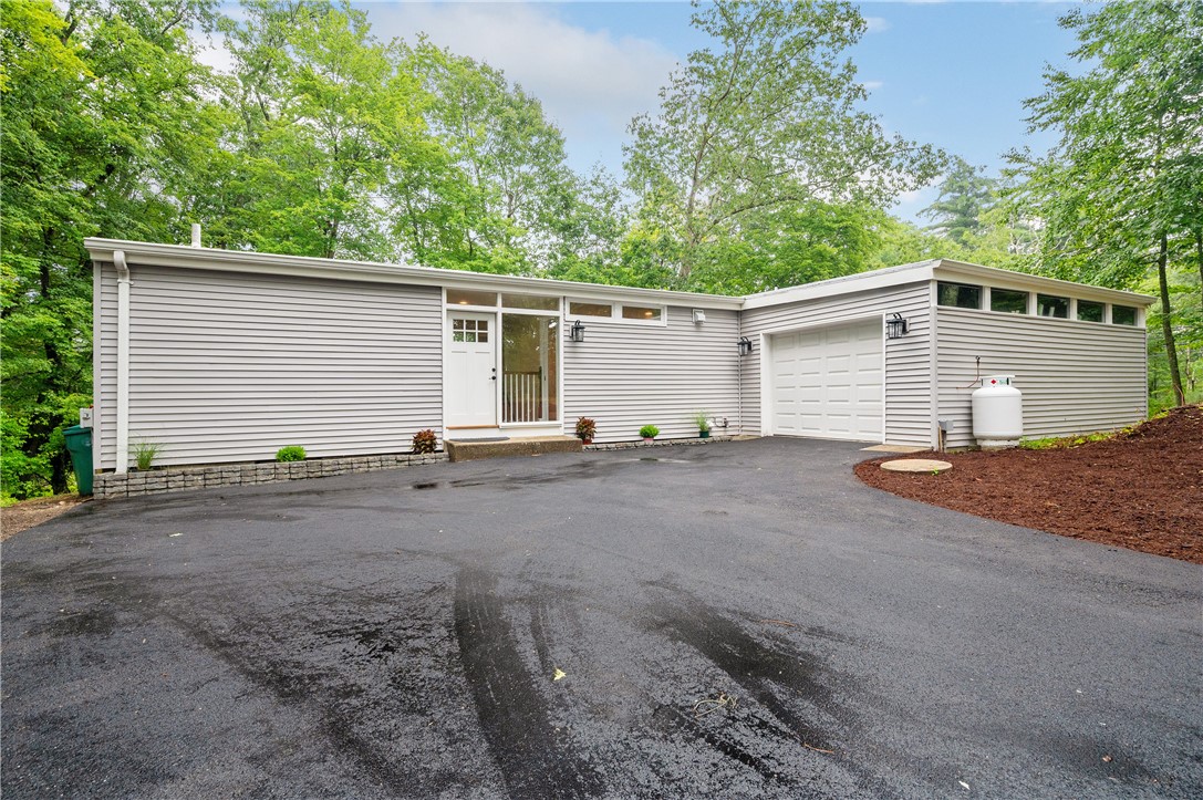 321 Rockland Road Scituate, RI 02857 - Photo 23 of 28 Gallery Image 23