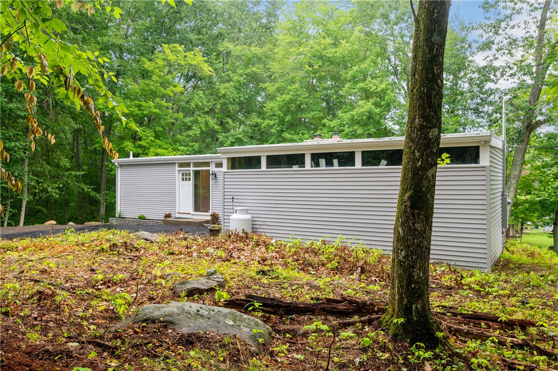 321 Rockland Road Scituate, RI 02857 - Photo 26 of 28 Gallery Image 26
