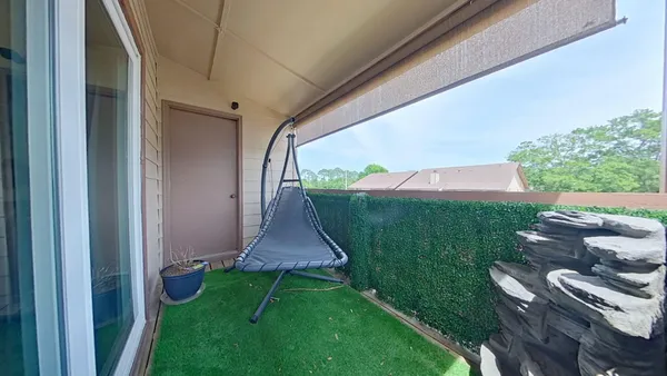 $121,499 | 2303 West Michigan Avenue, Unit E8, Pensacola, FL 32526
