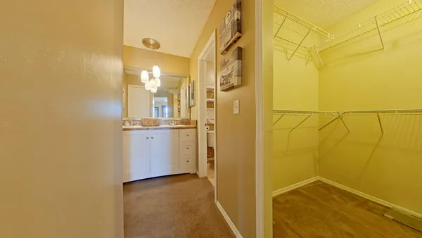 $121,499 | 2303 West Michigan Avenue, Unit E8, Pensacola, FL 32526