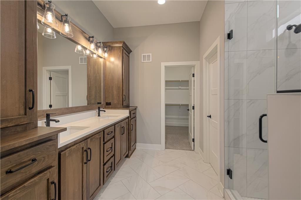 4855 Northwest Martin Street Riverside, MO 64151 - Photo 21 of 45 Gallery Image 21