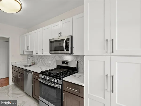 $745,000 | 2801 New Mexico Avenue Northwest, Unit 1016, Washington, DC 20007