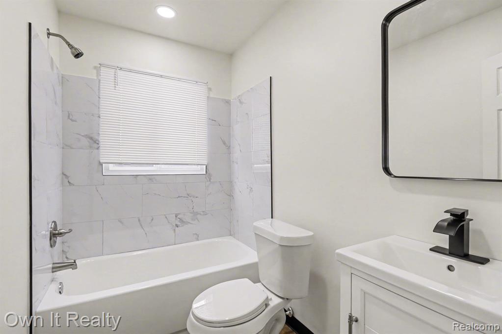 8 Joy Road, Unit 8 Detroit, MI 48228 - Photo 28 of 37