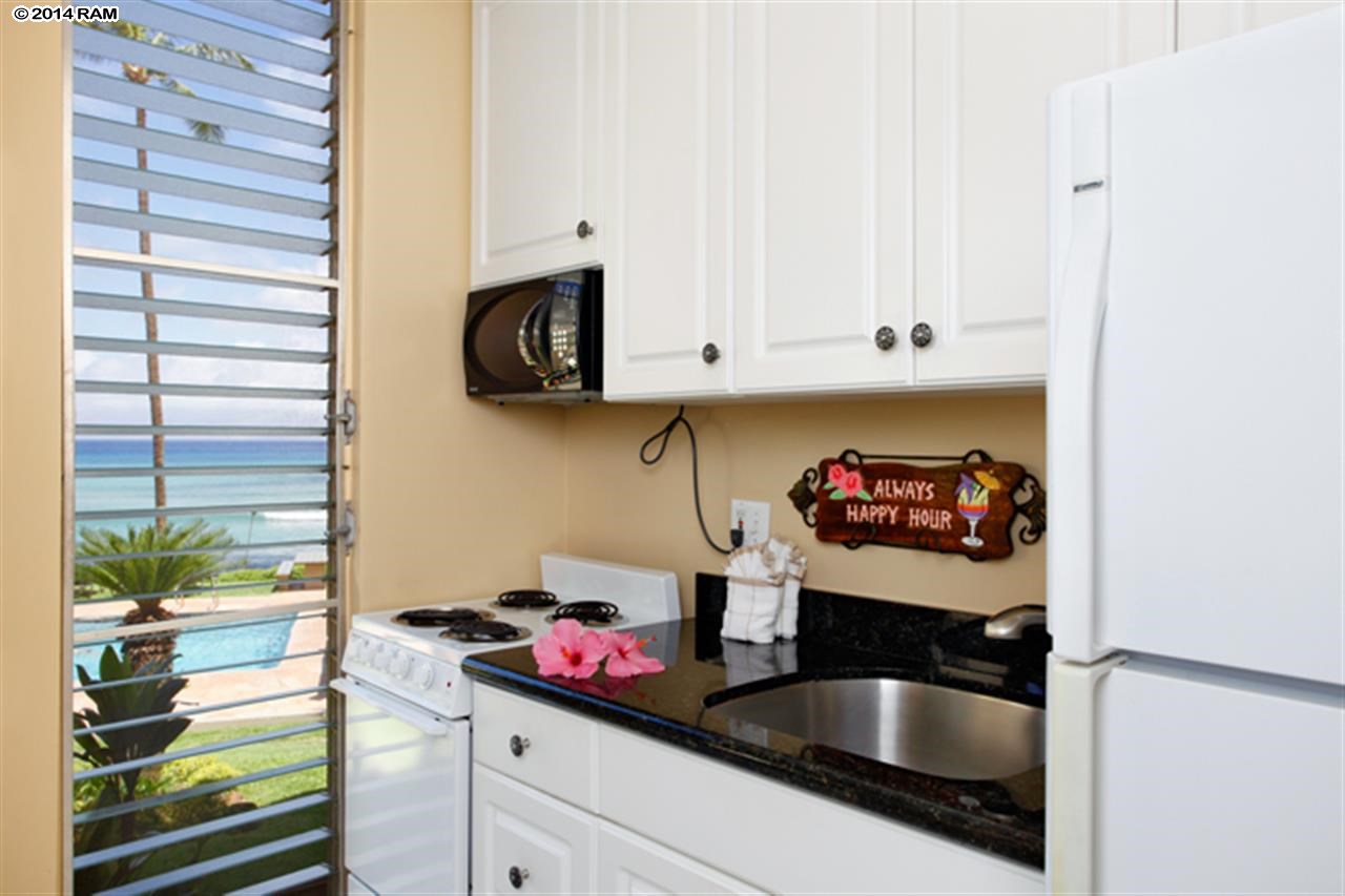 4095 Lower Honoapiilani Road, Unit 113 Lahaina, HI 96761 - Photo 10 of 24 Gallery Image 10